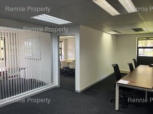 150m² Office Space to rent at Hurlingham Office Park in Hurlingham