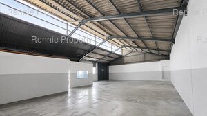 255m² Warehouse to rent at Hydro Park in Stikland