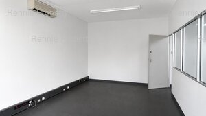 900m² Warehouse to rent at Industry Park 6-8 Perfecta Street in Paarden Eiland