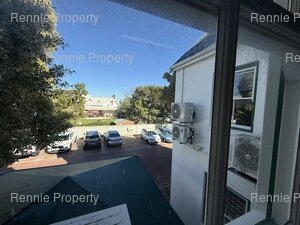 196m² Office Space to rent at Pastorie Park in Somerset West