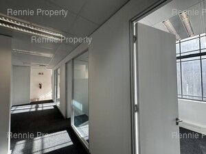 171m² Office Space to rent at Salga House in Cape Town CBD