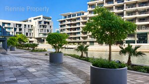 114m² Office Space to rent at The Yacht Club in Waterfront