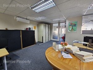 1 067m² Office Space to rent at Tyger Valley Chambers 2 in Tyger Valley