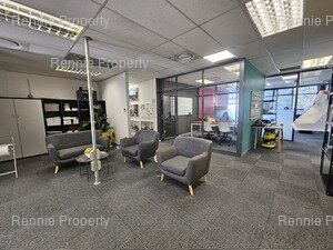 429m² Office Space to rent at Tygerberg Park in Plattekloof