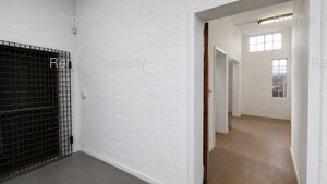385m² Warehouse to rent at Brice Industrial Park in Epping Industrial