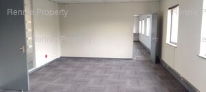 1 118m² Warehouse to rent at Howick Close Waterfall Park in Vorna Valley