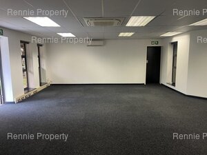 150m² Office Space to rent at Hurlingham Office Park in Hurlingham