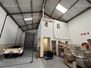 259m² Warehouse to rent at Meerlust Park - Asla Park in Strand