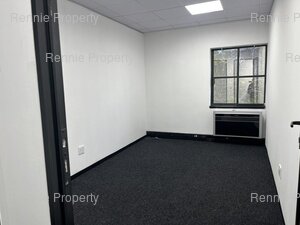 290m² Office Space to rent at St Andrews Office Park in Bryanston