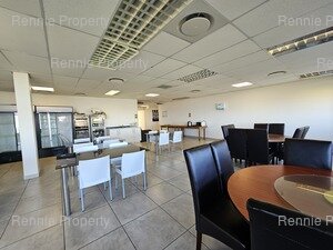 268m² Office Space to rent at Tygerberg Park in Plattekloof