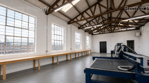 385m² Warehouse to rent at Brice Industrial Park in Epping Industrial