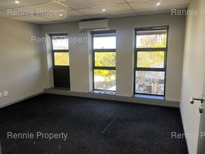 132m² Office Space to rent at Hurlingham Office Park in Hurlingham