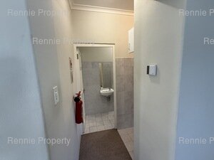 196m² Office Space to rent at Pastorie Park in Somerset West