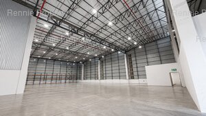 3 213m² Warehouse to rent at Golf Air Park Phase 2 in Airport Industria