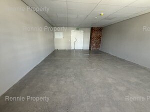 92m² Office Space to rent at Halo Medical Suites Paardevlei in Paardevlei