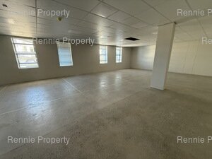 77m² Office Space to rent at Halo Medical Suites Paardevlei in Paardevlei