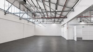 900m² Warehouse to rent at Industry Park 6-8 Perfecta Street in Paarden Eiland
