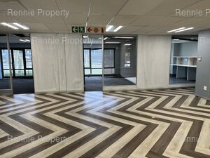 345m² Office Space to rent at Little Fourways Office Park in Magaliessig