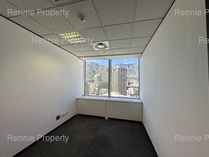 435m² Office Space to rent at SA Reserve Bank Building in Cape Town CBD