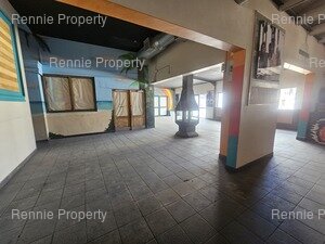 589m² Retail Shops to rent at The Village Square - Durbanville in Durbanville