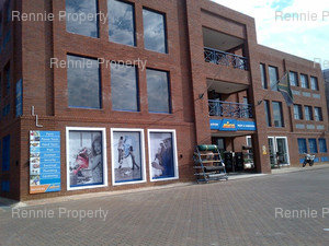 559m² Office Space to rent at Kensington B in Kensington B