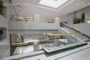 146m² Office Space to rent at Gallagher Estate in Gallagher Estate