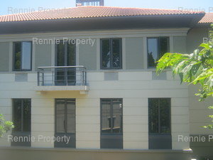 556m² Office Space to rent at Grayston Office Park in Sandown JHB