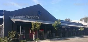 90m² Office Space to rent at Parkmore Square in Parkmore