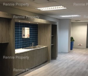 107m² Office Space to rent at 165 West Street in Sandton Central