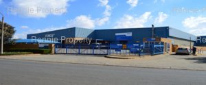 6 561m² Warehouse to rent at Hughes Business Park in Witfield