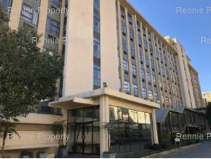 400m² Office Space to rent at Surrey Ave in Ferndale