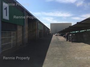 379m² Warehouse to rent at Cedar Industrial Park in Strijdompark