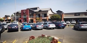 115m² Retail Shops to rent at Chilli Lane - Sunninghill in Sunninghill