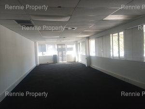 2 564m² Office Space to rent at Makinor House in Ferndale