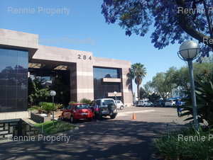 411m² Office Space to rent at 284 Oak Avenue in Ferndale