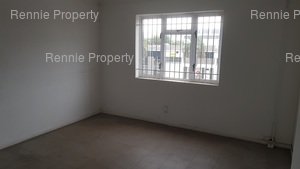 482m² Warehouse to rent at 38 Stella Road in Montague Gardens