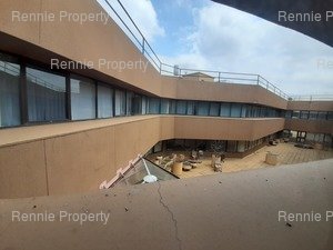 134m² Office Space to rent at Dunkeld West Centre in Dunkeld