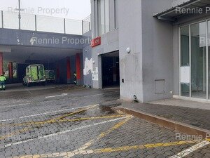 123m² Retail Shops to rent at Genesis  on Fairmount (Shopping Centre) in Fairmount