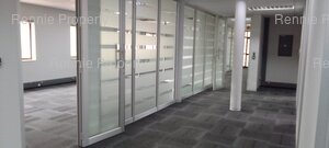 1 118m² Warehouse to rent at Howick Close Waterfall Park in Vorna Valley