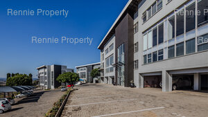 365m² Office Space to rent at Kyalami Business Park (53 Kyalami Boulevard) in Kyalami