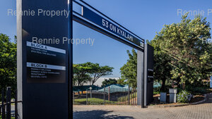 365m² Office Space to rent at Kyalami Business Park (53 Kyalami Boulevard) in Kyalami