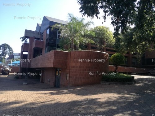 665m² Oakfields, Ferndale