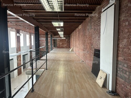 300m² Old Castle Brewery,Woodstock