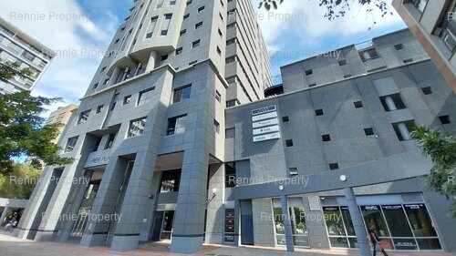 363m² Pier Place, Foreshore