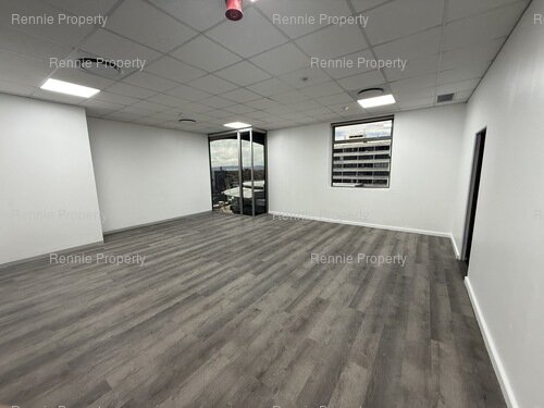 472m² 200 On Main, Claremont