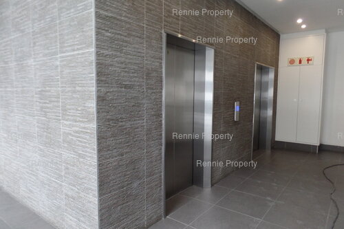 120m² 33 Martin Hammerschlag Way, Foreshore