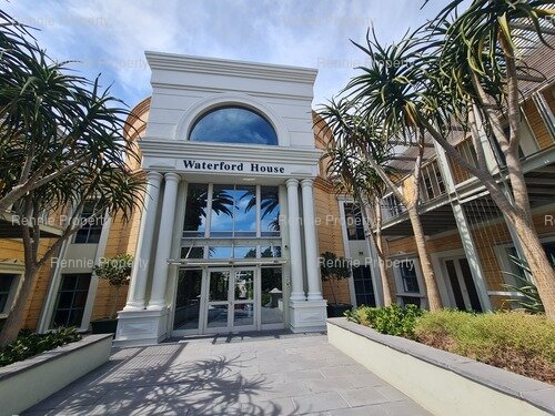 114m² Waterford House, Century City