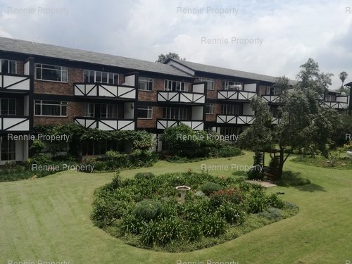 80m² Tudor Park, Blairgowrie