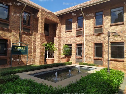 145m² Waterford Court, Lyttleton A.H.