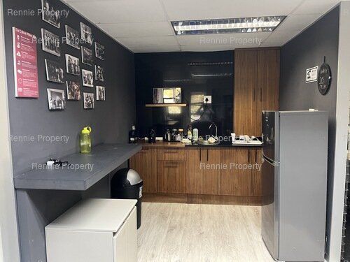 150m² Hurlingham Office Park, Hurlingham